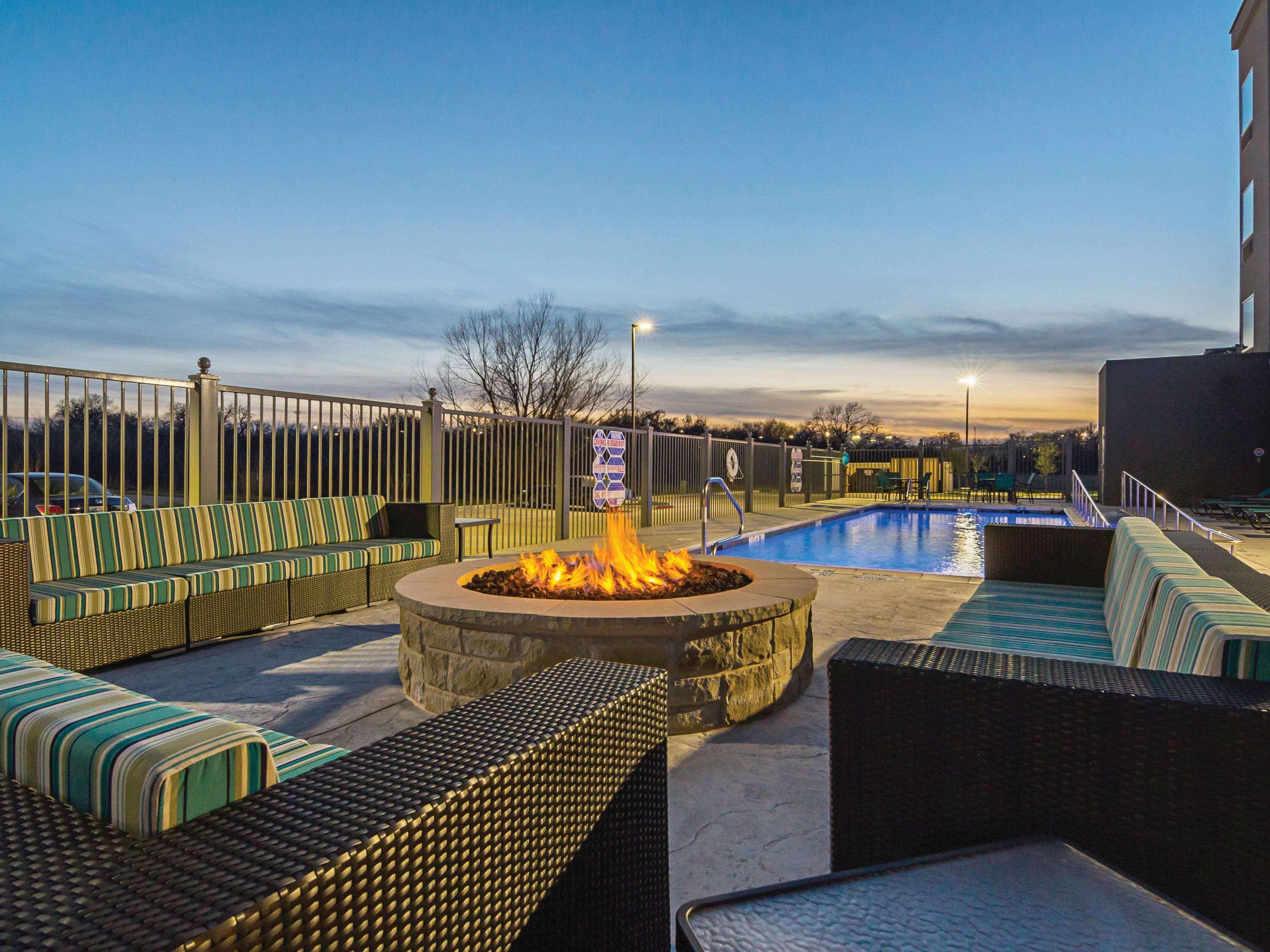 La Quinta By Wyndham Dallas - Wylie Экстерьер фото