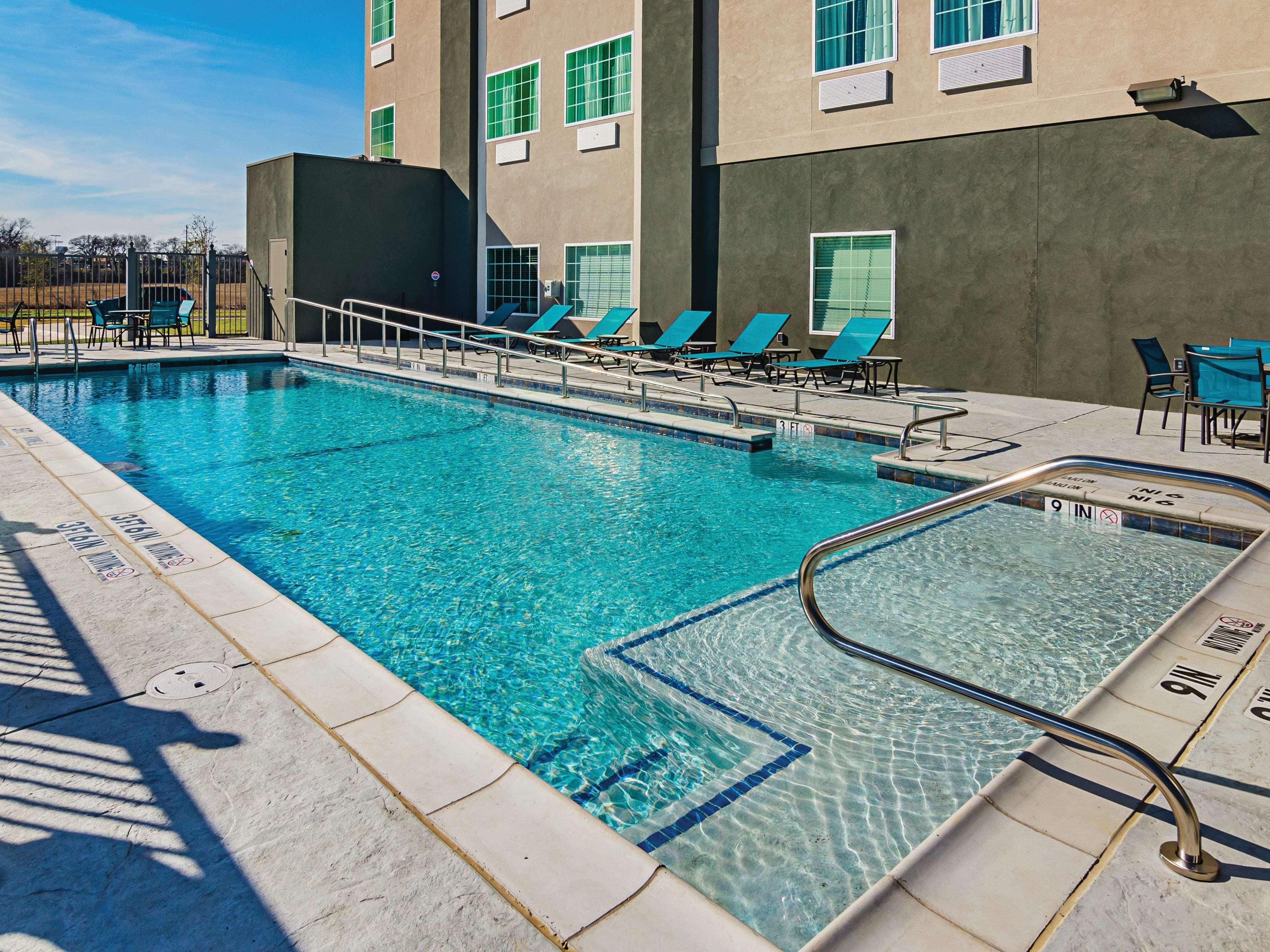 La Quinta By Wyndham Dallas - Wylie Экстерьер фото